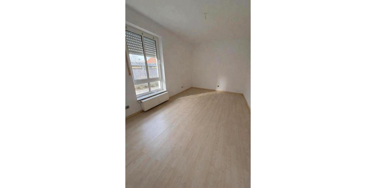 Terrassenwohnung Leopoldshöhe - 3 Zimmer, 85 m&sup2;, 1.180&euro; | Angebot:25483419