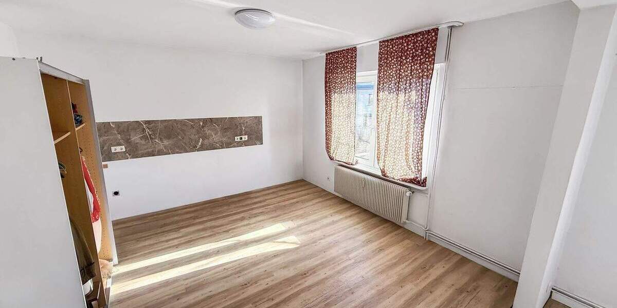 Mehrfamilienhaus, Wohnhaus Gütersloh Innenstadt - 6 Zimmer, 180 m&sup2;, 549.900&euro; | Angebot:25776820