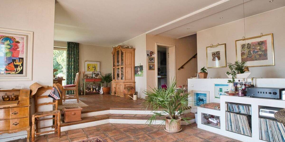 Einfamilienhaus Vlotho - 4 Zimmer, 221 m&sup2;, 575.000&euro; | Angebot:26344634