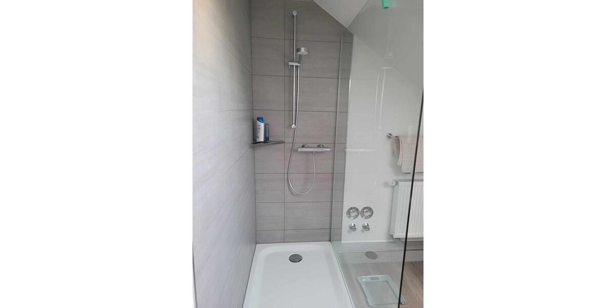 Dachgeschoßwohnung Bad Salzuflen - 2.5 Zimmer, 58 m&sup2;, 695&euro; | Angebot:25795074