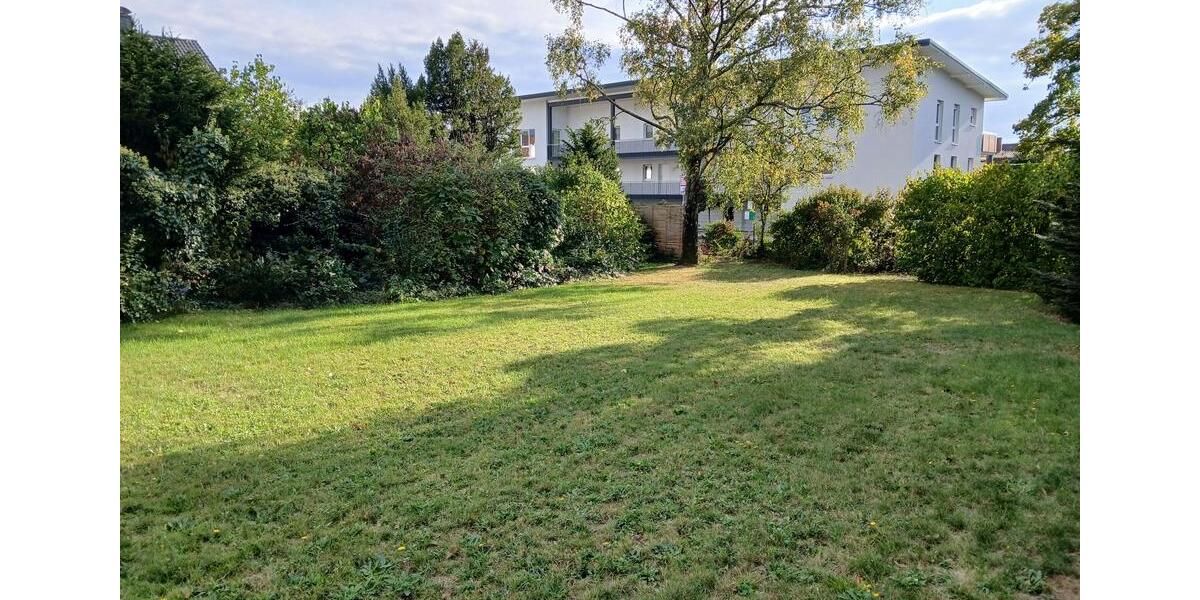 4-Zim.-Wohnung mit Balkon, Garage u. Gartennutzung in zentraler Lage von Halle, Westf. 4 zimmer