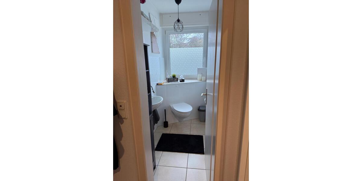 Etagenwohnung Bielefeld Brackwede - 3 Zimmer, 90 m&sup2;, 1.050&euro; | Angebot:25721928