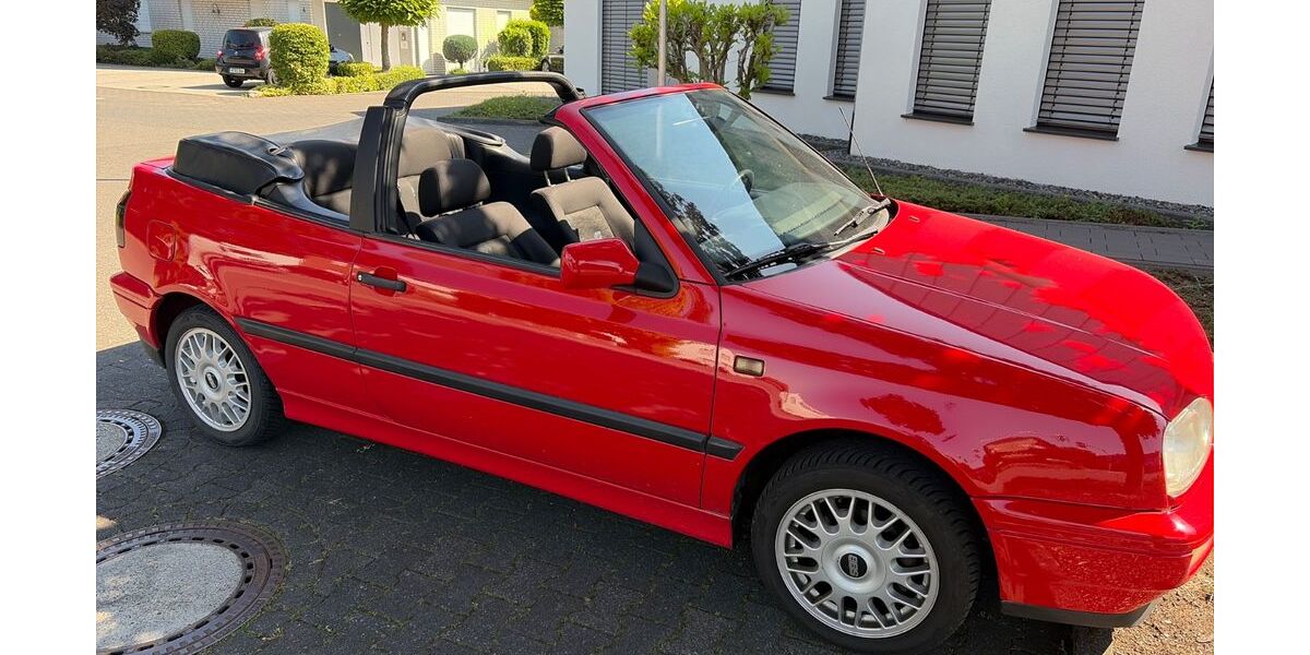 VW Golf 215.897 km 2.999 &euro; Rietberg 33397