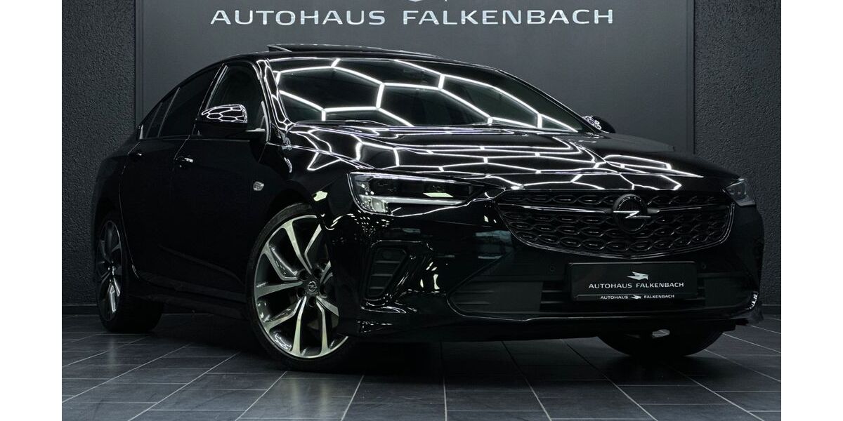 Opel Insignia 81.900 km 25.999 &euro; Löhne 32584