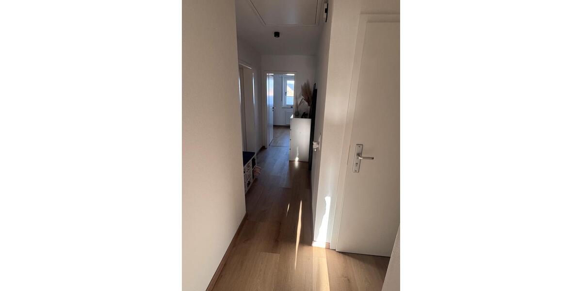 Dachgeschoßwohnung Gütersloh Isselhorst - 2 Zimmer, 60 m&sup2;, 770&euro; | Angebot:25660345