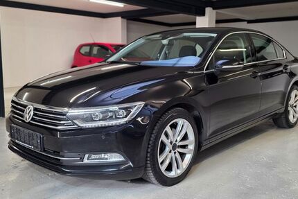 VW Passat 165.035 km 15.499 € Versmold 33775