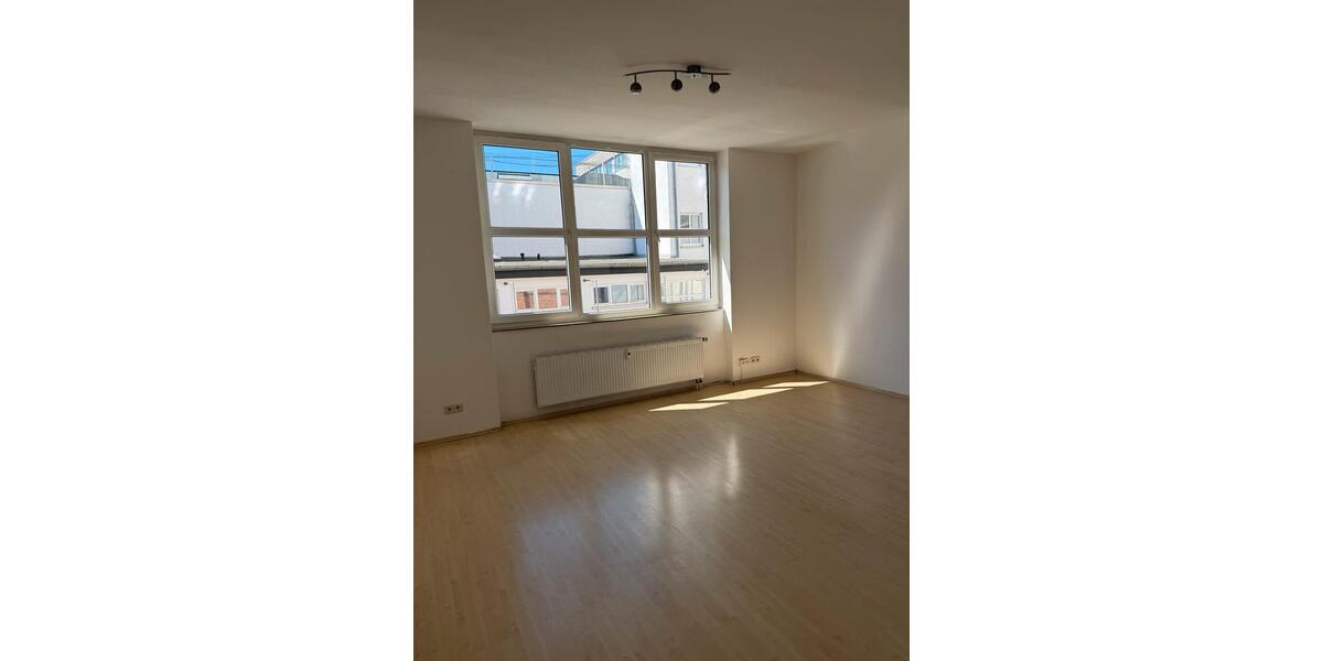 Etagenwohnung Bielefeld Schildesche - 1 Zimmer, 35 m&sup2;, 600&euro; | Angebot:26397853