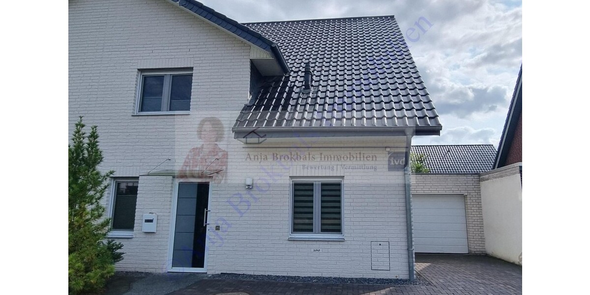 PREVIEW Junge DHH mit Garage in Spexard - provisionsfrei für Käufer - Doppelhaushälfte Gütersloh Isselhorst | Angebot:22286828