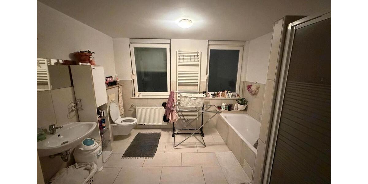 Etagenwohnung Gütersloh Kattenstroth - 5 Zimmer, 136 m&sup2;, 250.000&euro; | Angebot:25564492