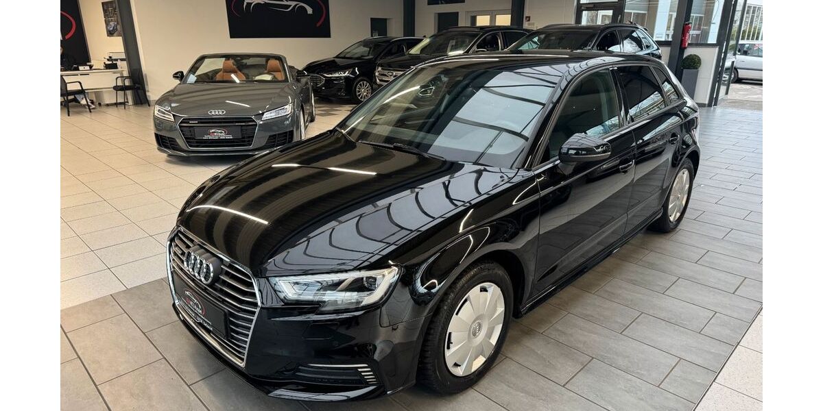 Audi A3 160.000 km 13.950 &euro; Detmold 32758