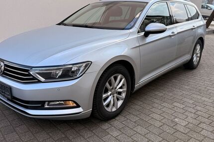 VW Passat 163.000 km 12.200 &euro; Schloß Holte-Stuckenbrok 33758