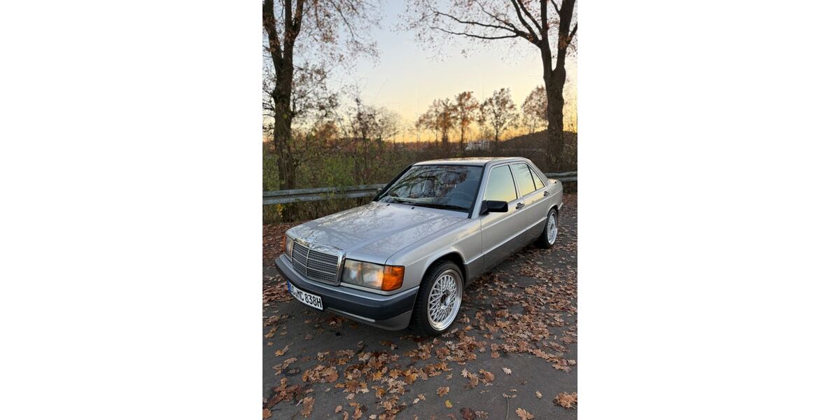 Mercedes-Benz 190 170.000 km 9.690 &euro; Melle 49324