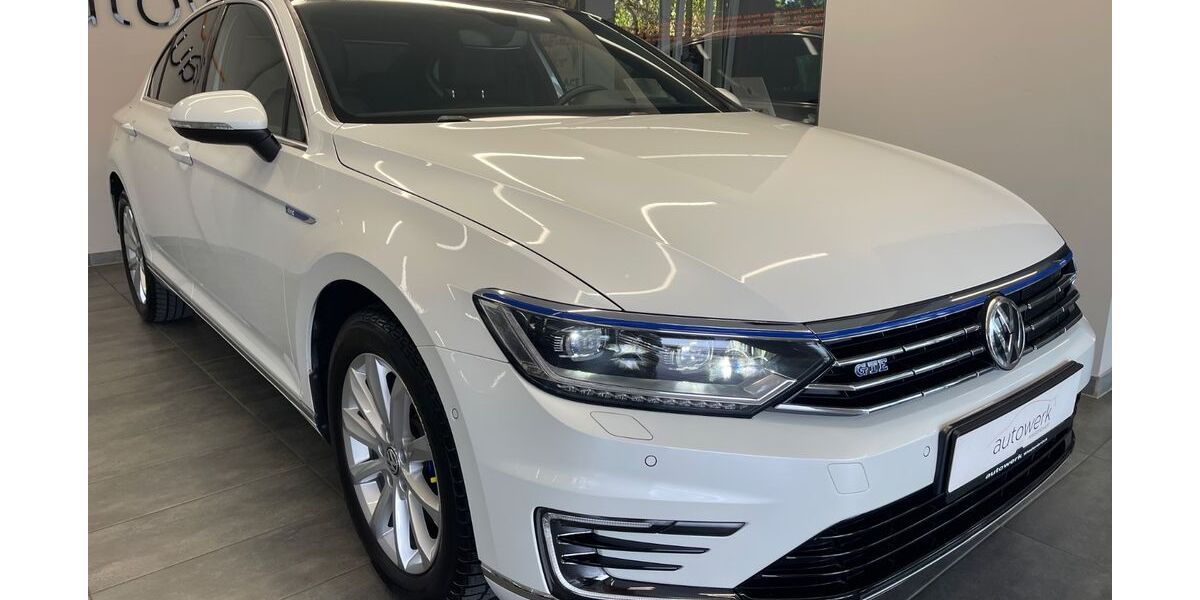 VW Passat 63.700 km 22.499 &euro; Rheda-Wiedenbrück 33378