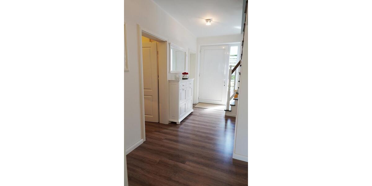 Einfamilienhaus Augustdorf - 5 Zimmer, 155 m&sup2;, 560.000&euro; | Angebot:26758720
