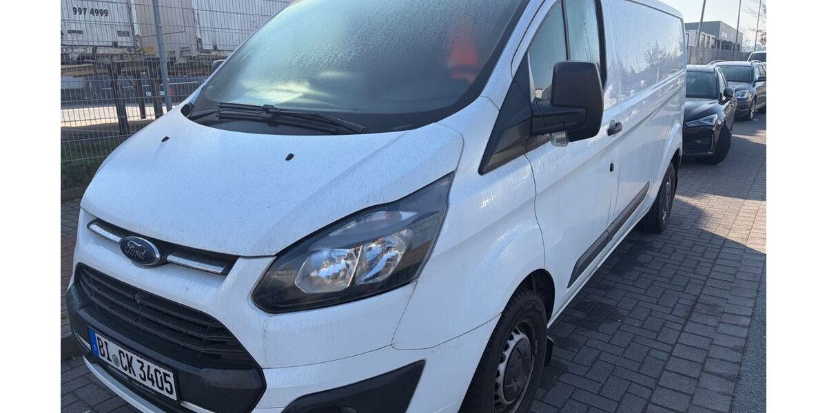 Ford Transit Custom 195.000 km 5.699 &euro; Bielefeld 33689