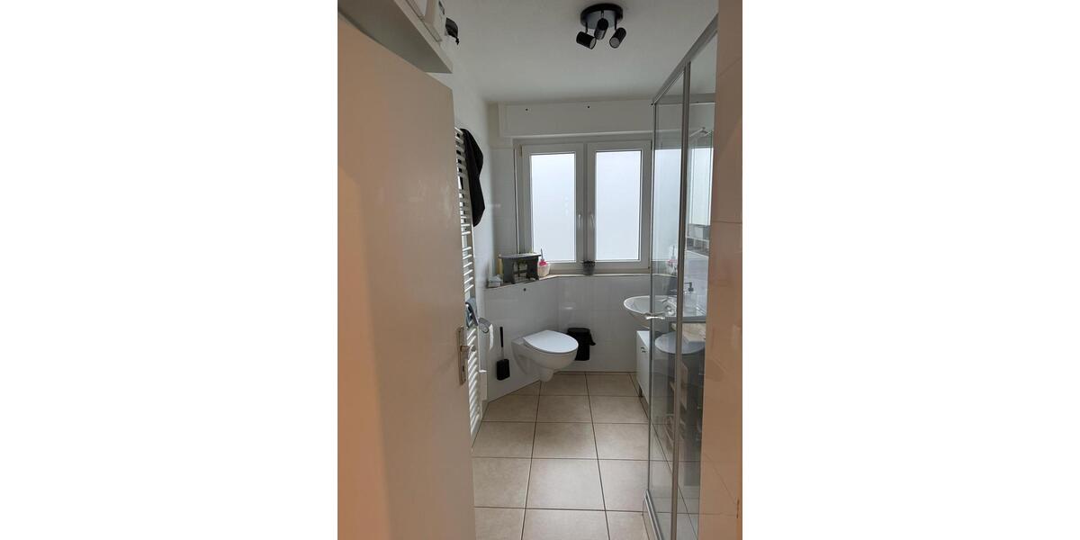 Etagenwohnung Bielefeld Brackwede - 3 Zimmer, 90 m&sup2;, 1.050&euro; | Angebot:25721928