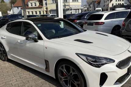 Kia Stinger 60.325 km 32.500 &euro; Bielefeld 33699