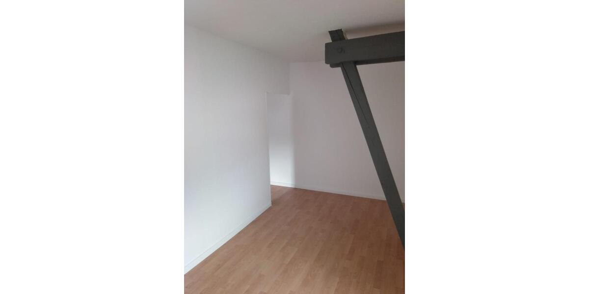 Etagenwohnung Detmold Hakedahl - 4 Zimmer, 104 m&sup2;, 800&euro; | Angebot:26302887
