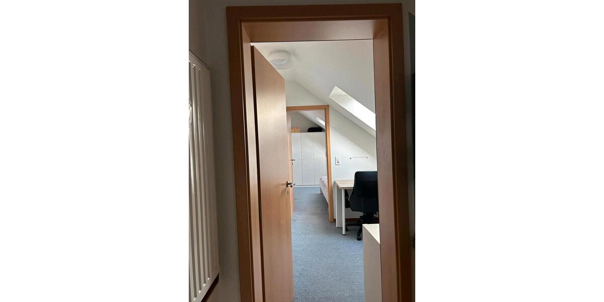 Dachgeschoßwohnung Bielefeld - 2 Zimmer, 43 m&sup2;, 128.000&euro; | Angebot:26605306