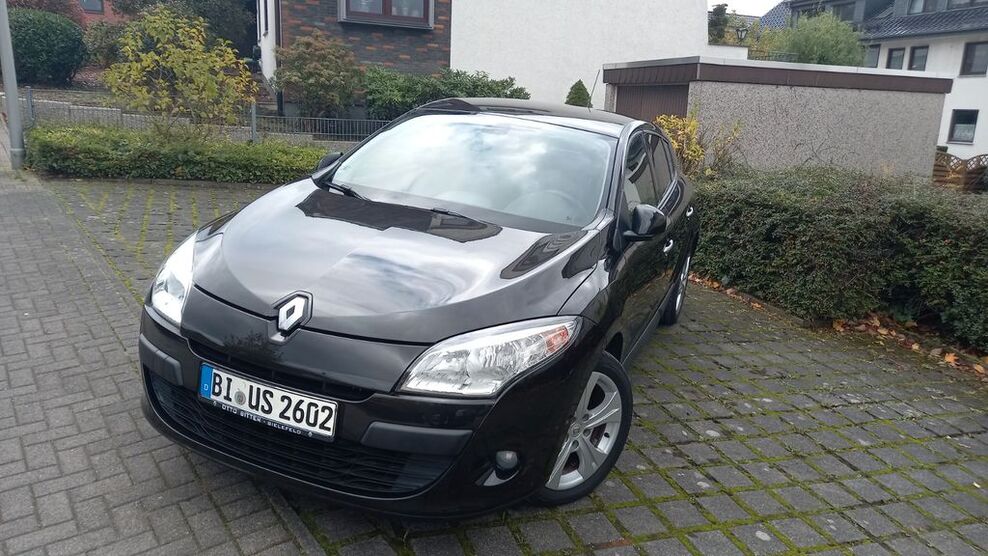 Renault Megane 37.886 km 6.500 € Bielefeld 33647