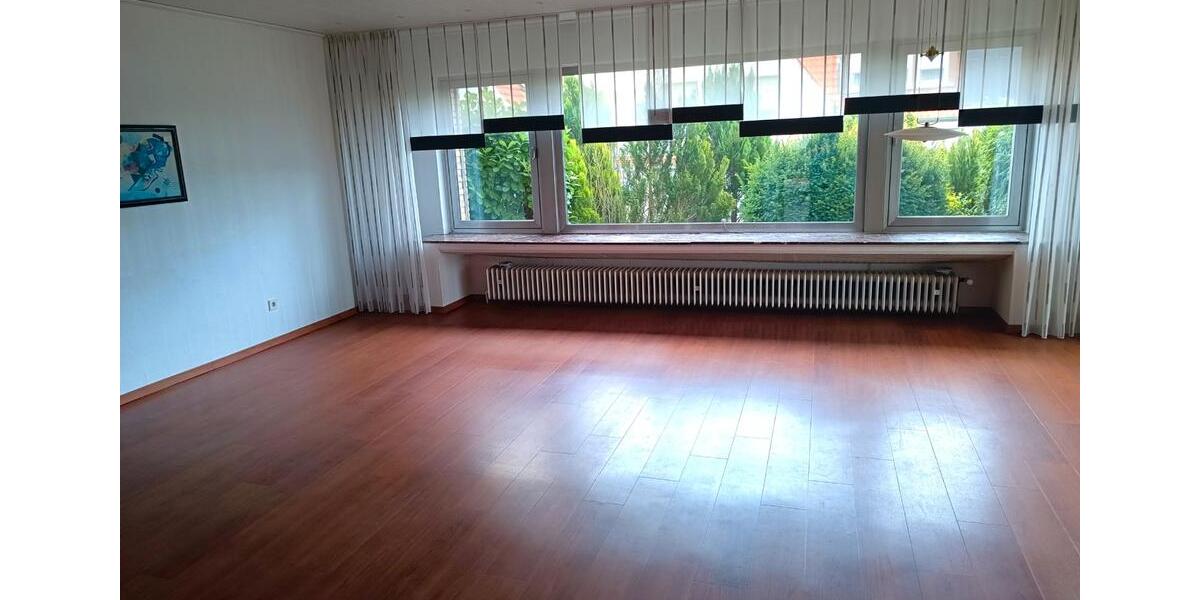 Mehrfamilienhaus, Wohnhaus Lage - 8 Zimmer, 190 m&sup2;, 340.000&euro; | Angebot:26699742