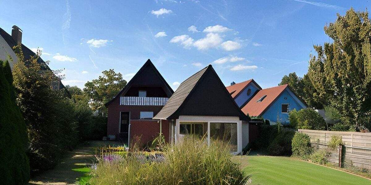 Einfamilienhaus Gütersloh Innenstadt - 4 Zimmer, 100 m&sup2;, 309.000&euro; | Angebot:25802135