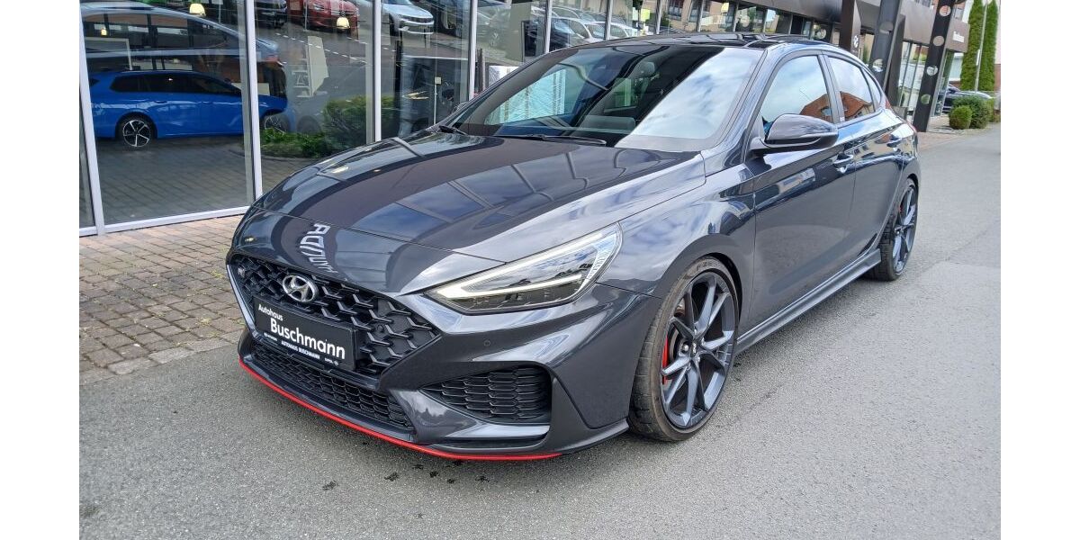 Hyundai i30 62.325 km 29.790 &euro; Herford 32049