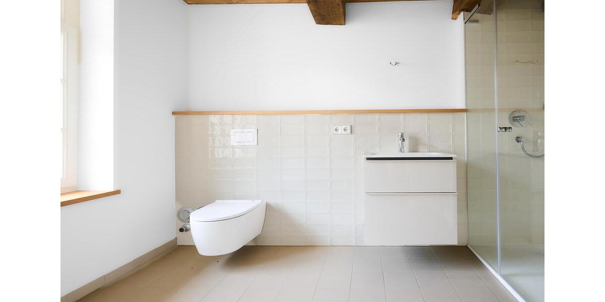 Etagenwohnung Detmold Hiddesen - 3 Zimmer, 139 m&sup2;, 1.897&euro; | Angebot:26145160