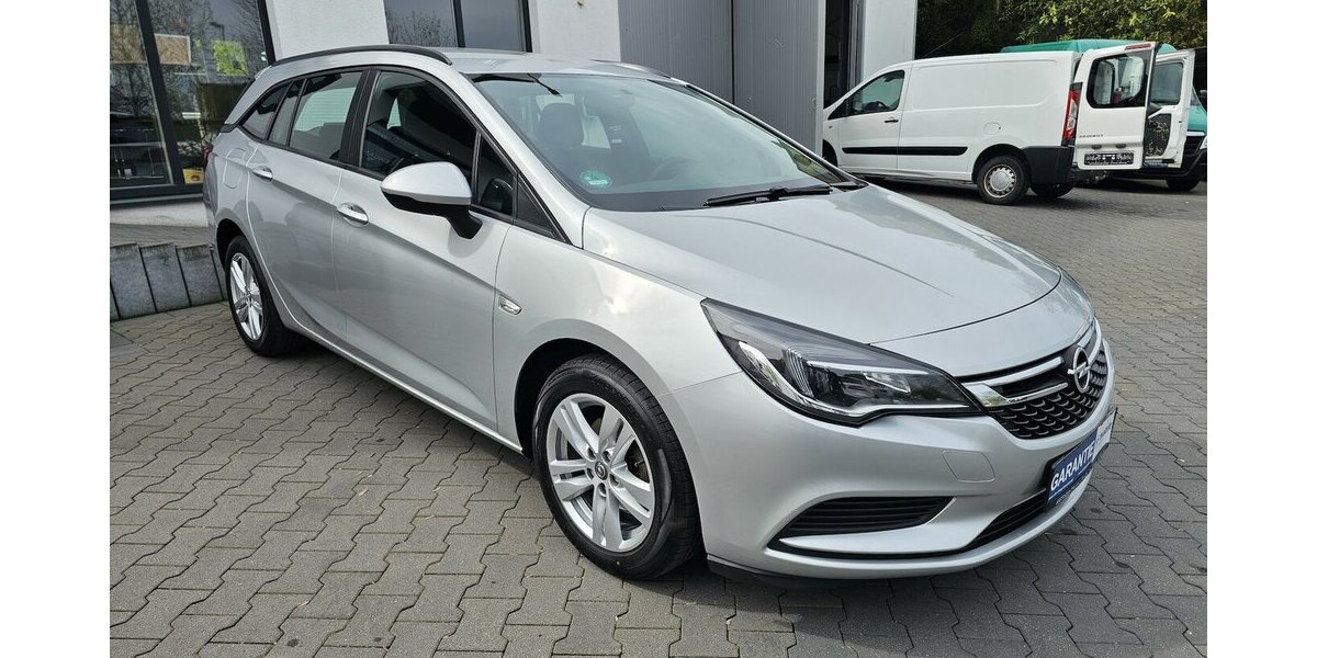Opel Astra Sports Tourer NAVI AUS 2.HAND PDC 210.120 km 5.490 &euro; Löhne 32584