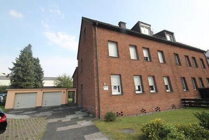 2 ZKB helle Dachgeschoßwohnung in zentraler Lage BI-Brackwede