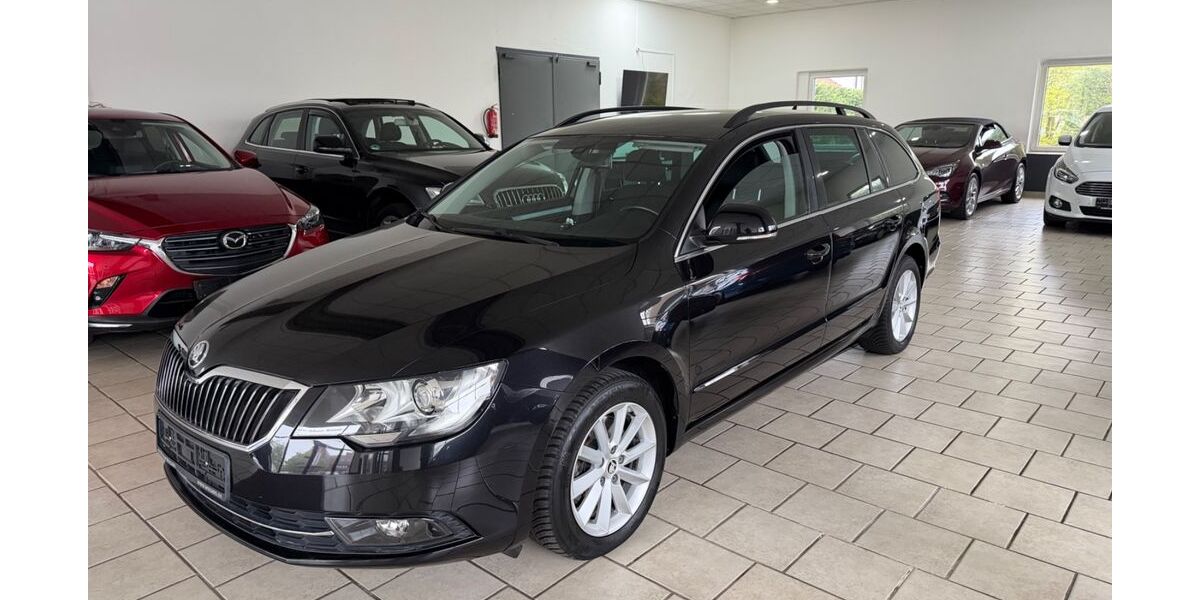 Skoda Superb 120.000 km 12.450 &euro; Detmold 32756