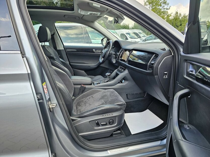 Skoda Kodiaq 2.0 TDI 4x4 NAVI PANO RFK LED AHK LEDER 174.691 km 20.990 € Löhne 32584