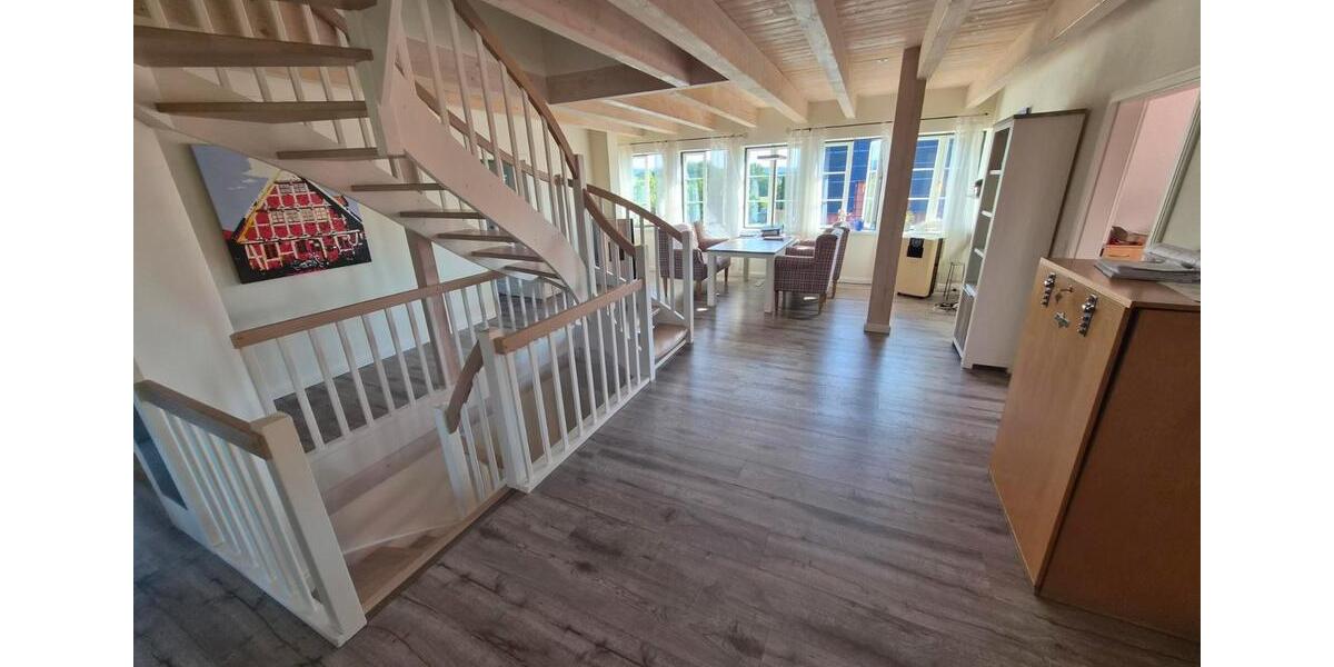 Einfamilienhaus Lemgo - 8 Zimmer, 300 m&sup2;, 720.000&euro; | Angebot:26951720