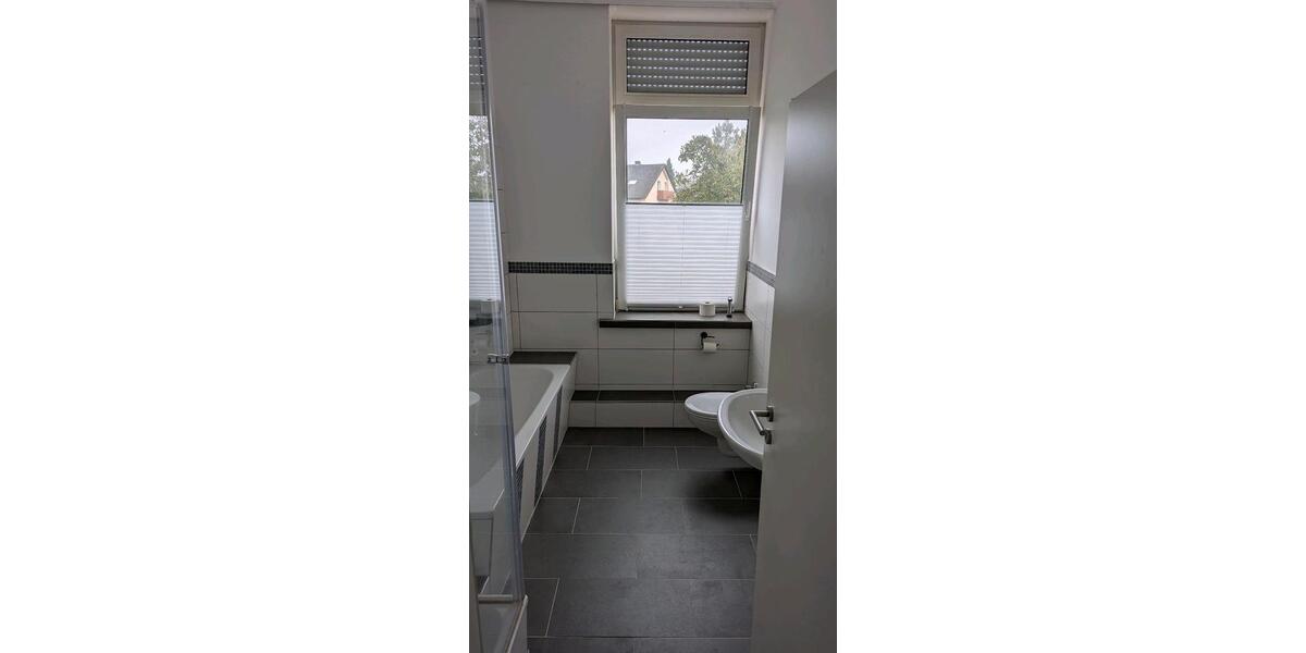 Dachgeschoßwohnung Bielefeld Heepen - 3 Zimmer, 85 m&sup2;, 1.000&euro; | Angebot:26312948