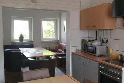 2-Familien-Haus ZFH + ELW = 2 Häuser + Einlieger-Wohnung in Häger 14 zimmer