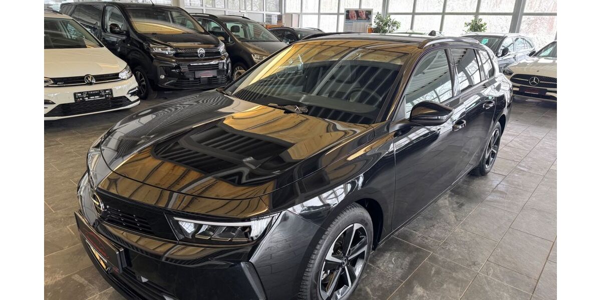 Opel Astra 13.400 km 22.800 &euro; Versmold 33775