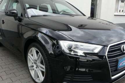Audi A3 147.700 km 17.950 &euro; Löhne 32584