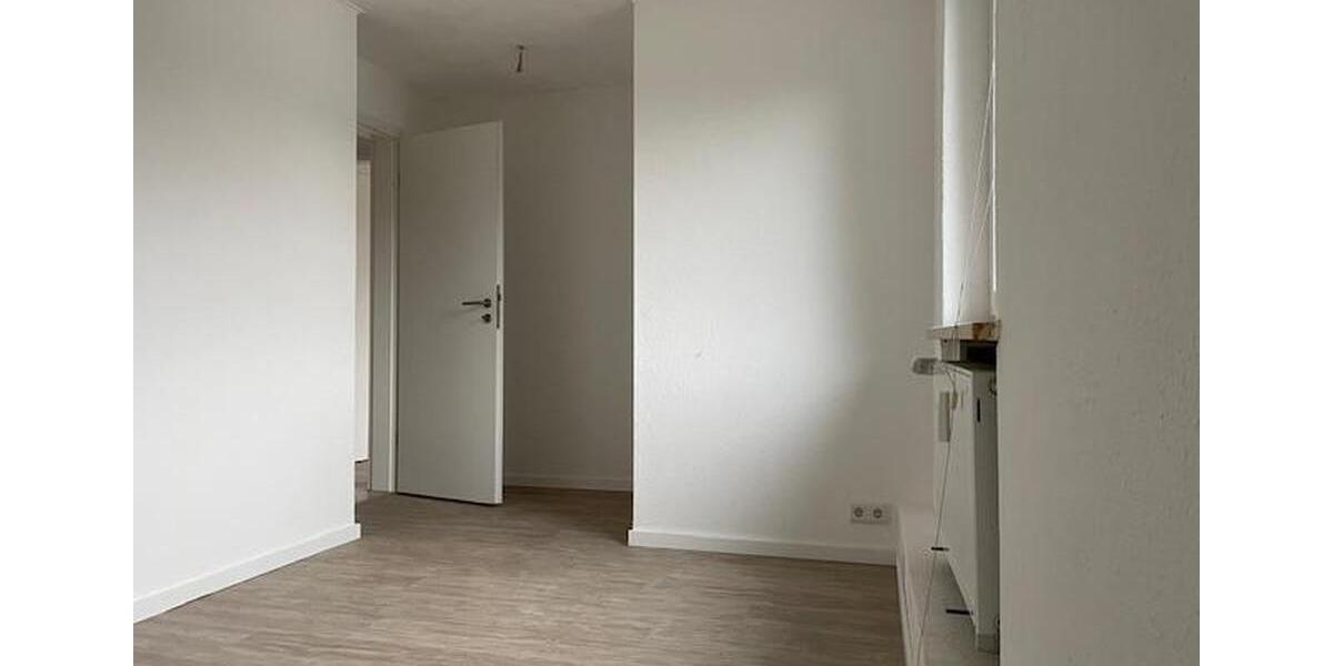 Dachgeschoßwohnung Detmold Hiddesen - 3 Zimmer, 71 m&sup2;, 570&euro; | Angebot:26312558