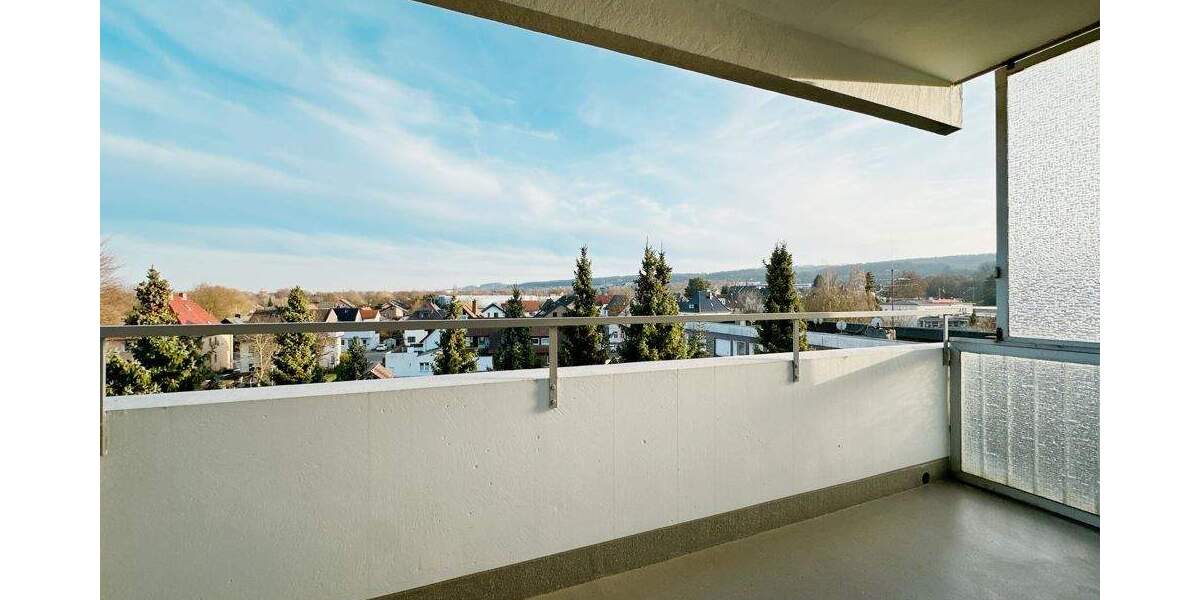 Renovierte 2-Wohnung mit Weitblick - sofort einziehen oder vermieten! - KEINE MAKLERPROVISION - 2 zimmer