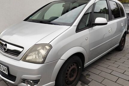 Opel Meriva 172.000 km 1.850 € Detmold 32760