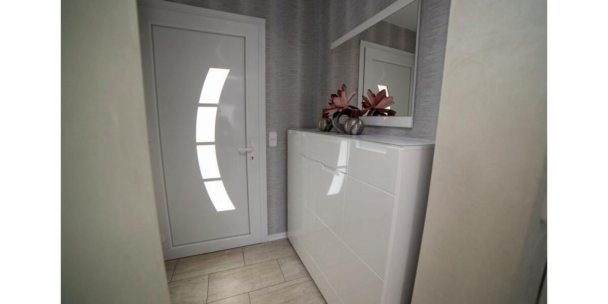Reihenhaus Bünde - 5 Zimmer, 115 m&sup2;, 1.700&euro; | Angebot:26215501