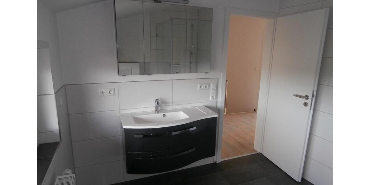 Reihenhaus Bünde - 4 Zimmer, 109 m&sup2;, 998&euro; | Angebot:26703303
