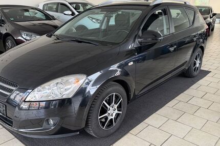 Kia ceed / Ceed 65.000 km 5.450 &euro; Detmold 32756