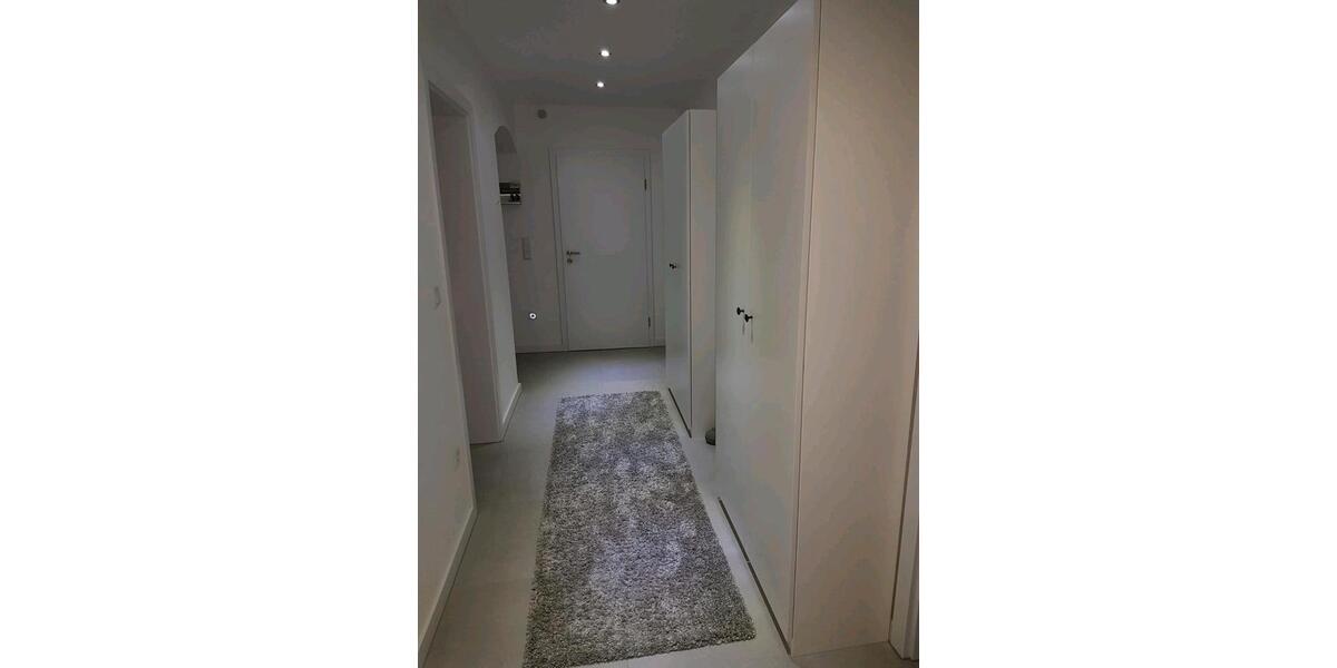 Erdgeschoßwohnung Halle - 4 Zimmer, 112 m&sup2;, 305.000&euro; | Angebot:27018523