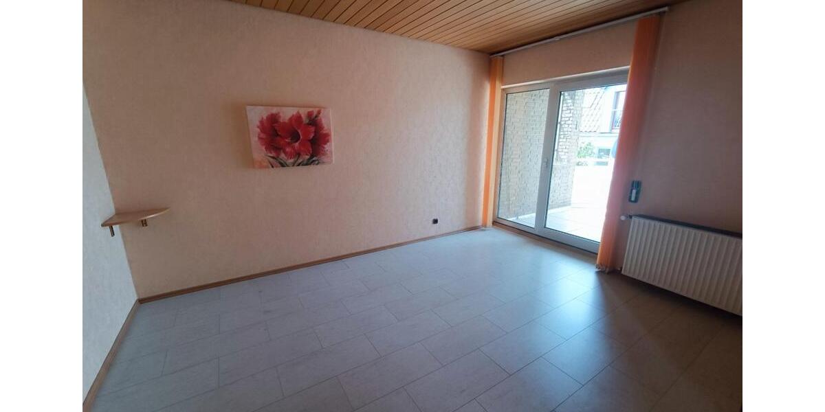 Mehrfamilienhaus, Wohnhaus Lage - 8 Zimmer, 190 m&sup2;, 340.000&euro; | Angebot:26699742