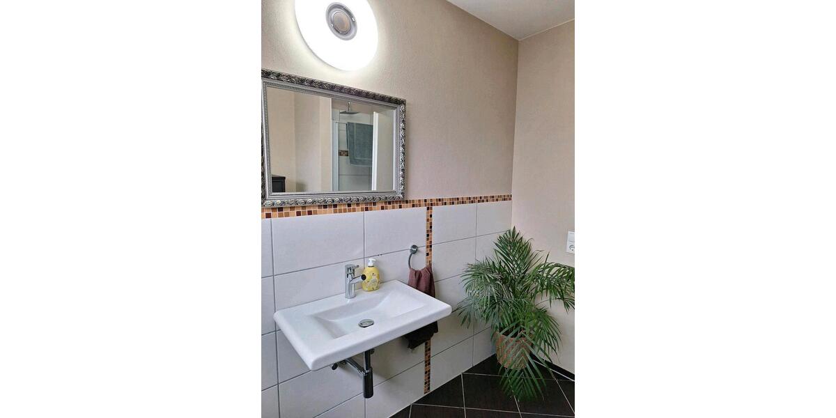 Einfamilienhaus Leopoldshöhe - 7 Zimmer, 156 m&sup2;, 435.000&euro; | Angebot:27108875