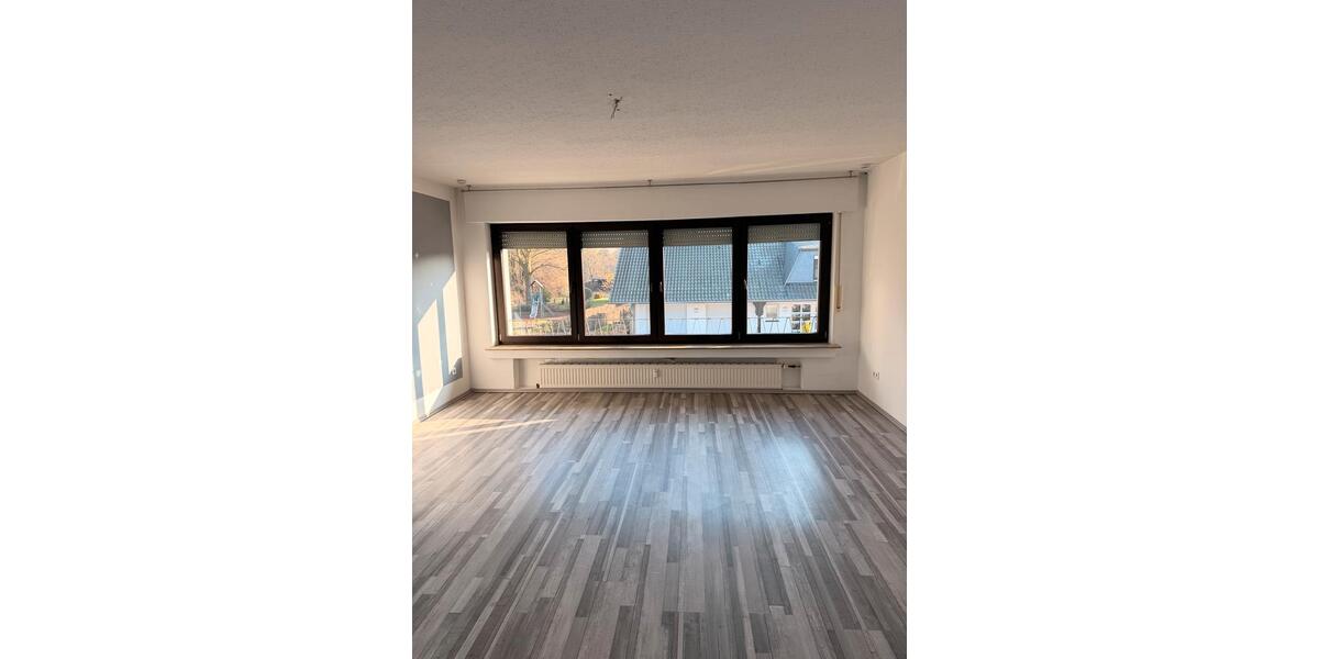 Etagenwohnung Bad Oeynhausen Rehme - 3 Zimmer, 88 m&sup2;, 1.100&euro; | Angebot:25350808