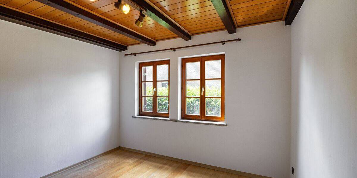 Mehrfamilienhaus, Wohnhaus Halle/Westf. Hesseln - 6 Zimmer, 157 m&sup2;, 368.000&euro; | Angebot:26909170