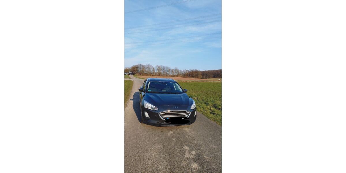 Ford Focus 93.910 km 9.000 &euro; Hiddenhausen 32120