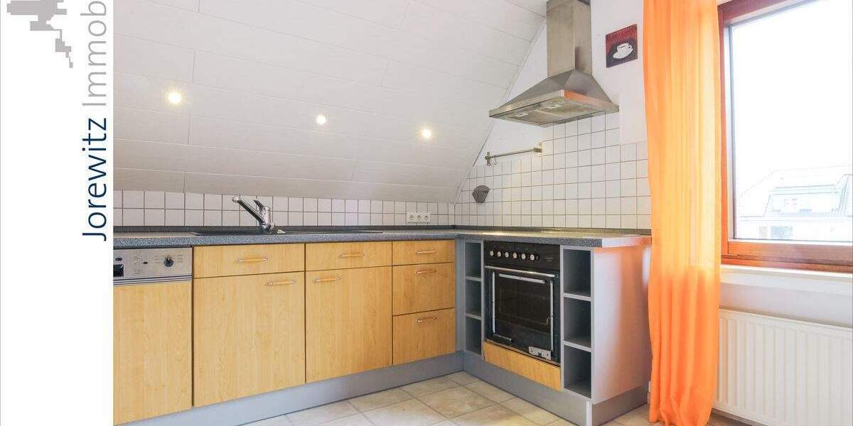 Einfamilienhaus Bielefeld Jöllenbeck - 9 Zimmer, 257 m&sup2;, 685.000&euro; | Angebot:23462088